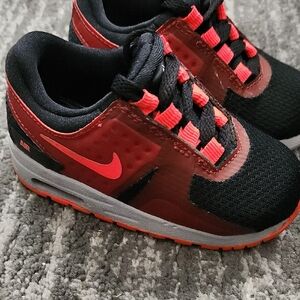 Nike Kids Black and Red Sneakers